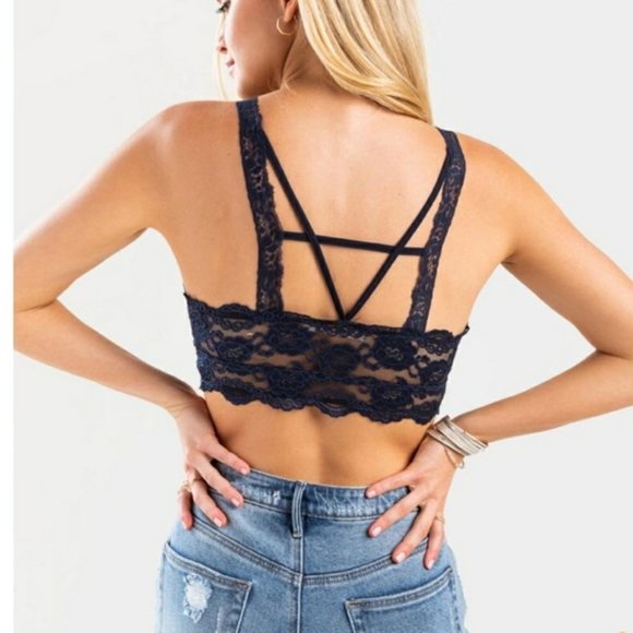 Francesca's | NWT Alexia V Cut Lace Bralette - Picture 2 of 10
